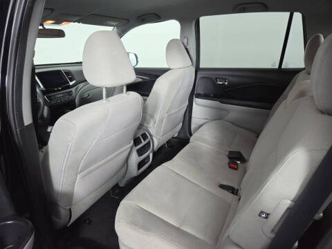 2017 Honda Pilot EX