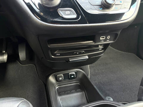 2019 Chrysler Pacifica Touring L Plus