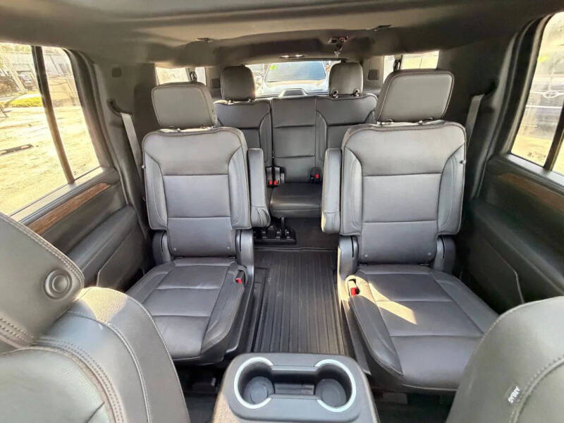 2023 Chevrolet Suburban High Country