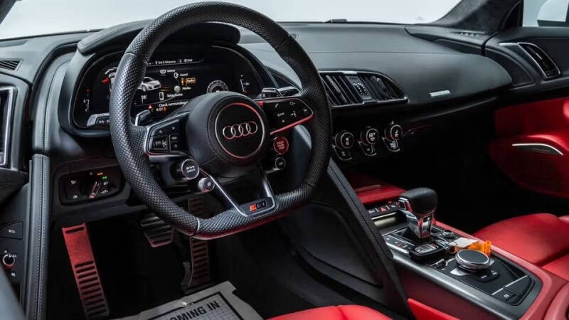 2022 Audi R8 5.2 V10 performance