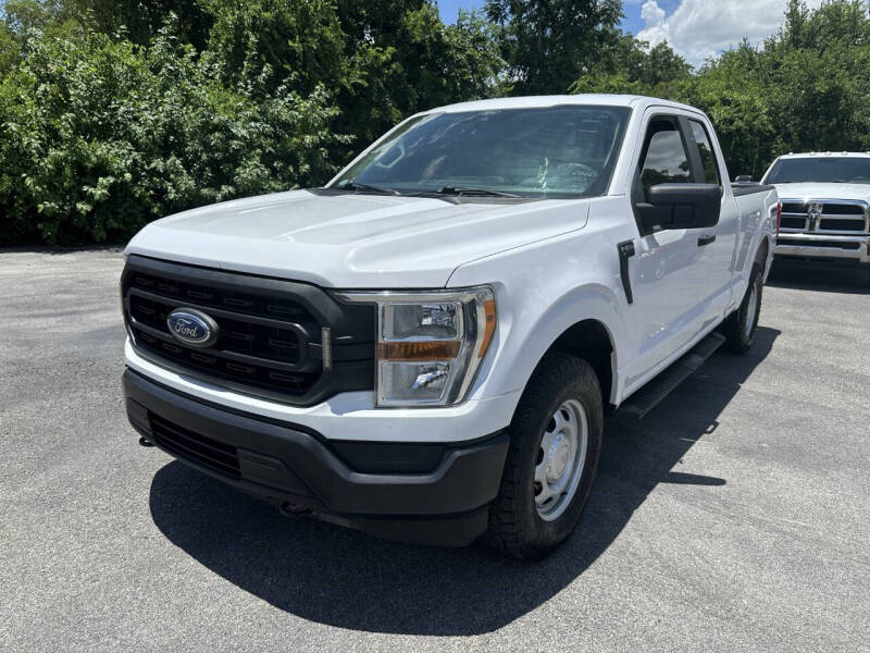 2021 Ford F-150 XL's photo