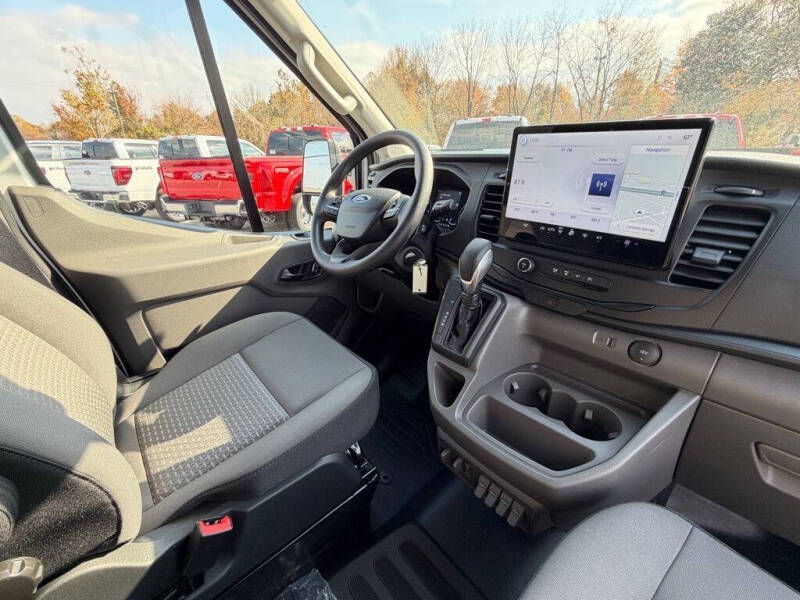 2025 Ford Transit