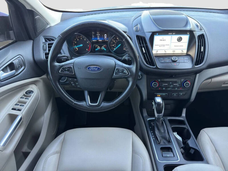 2019 Ford Escape SEL