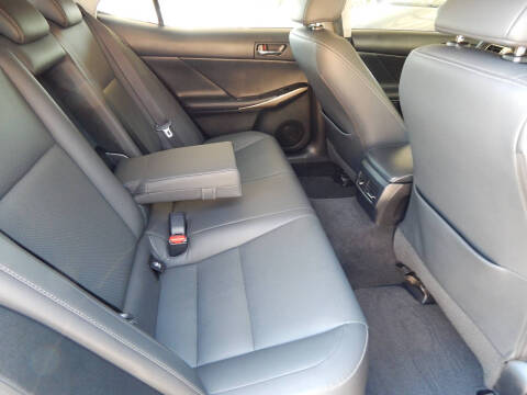 2015 Lexus IS 250