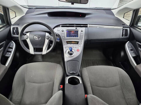 2014 Toyota Prius Plug-in Hybrid