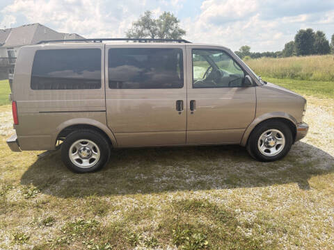 2003 Chevrolet Astro LS
