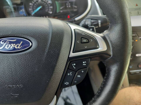 2017 Ford Edge Titanium