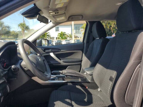 2024 Mitsubishi Eclipse Cross LE