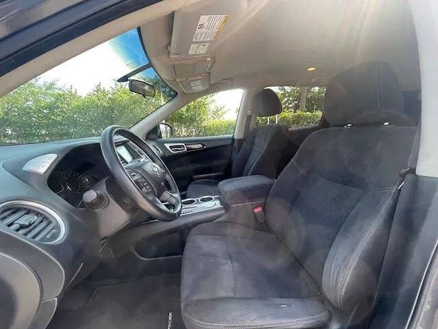 2013 Nissan Pathfinder SV