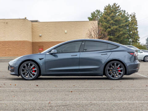 2020 Tesla Model 3 Performance