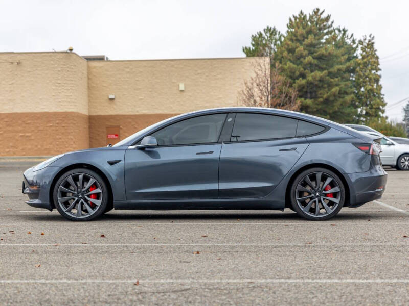 2020 Tesla Model 3 Performance