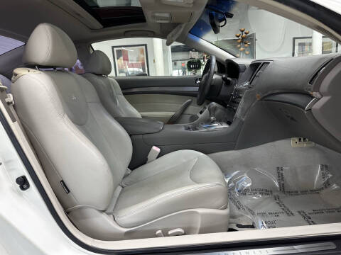 2011 Infiniti G37 Coupe