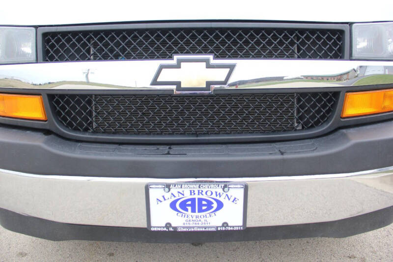 2022 Chevrolet Express 2500