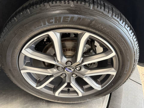 2017 Volvo XC60 T6 Dynamic