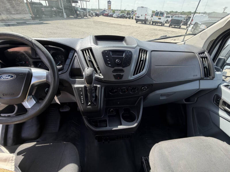 2017 Ford Transit