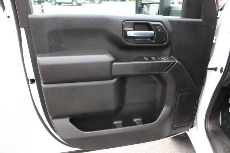 2025 GMC Sierra 3500HD CC Pro