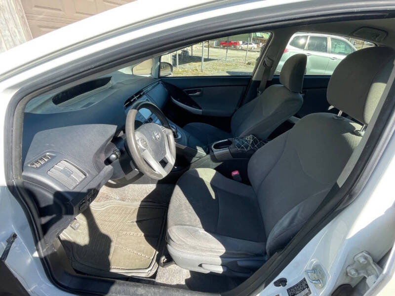 2013 Toyota Prius Five
