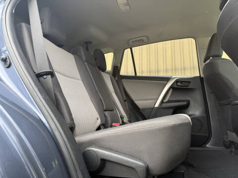 2014 Toyota RAV4 LE