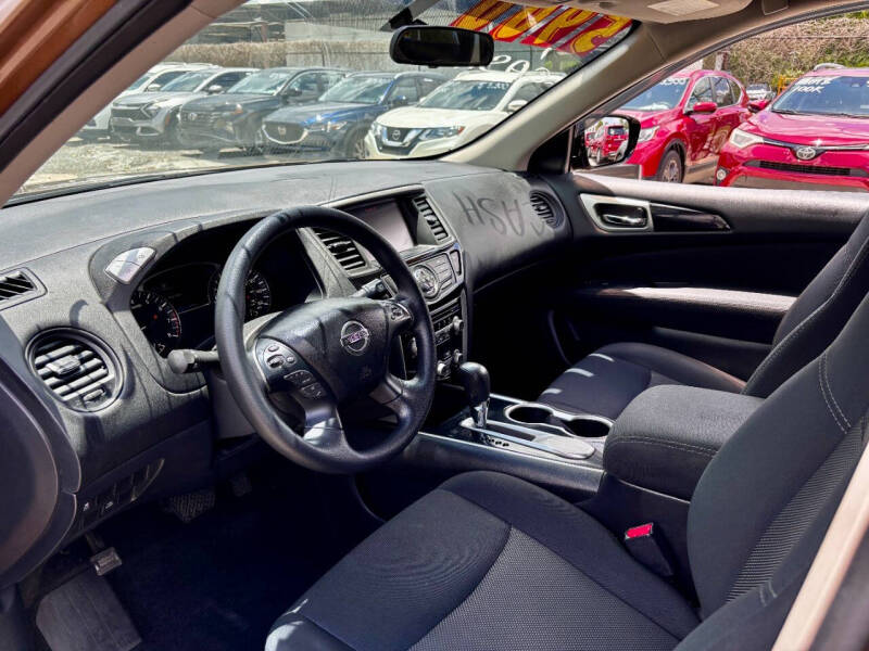 2017 Nissan Pathfinder S