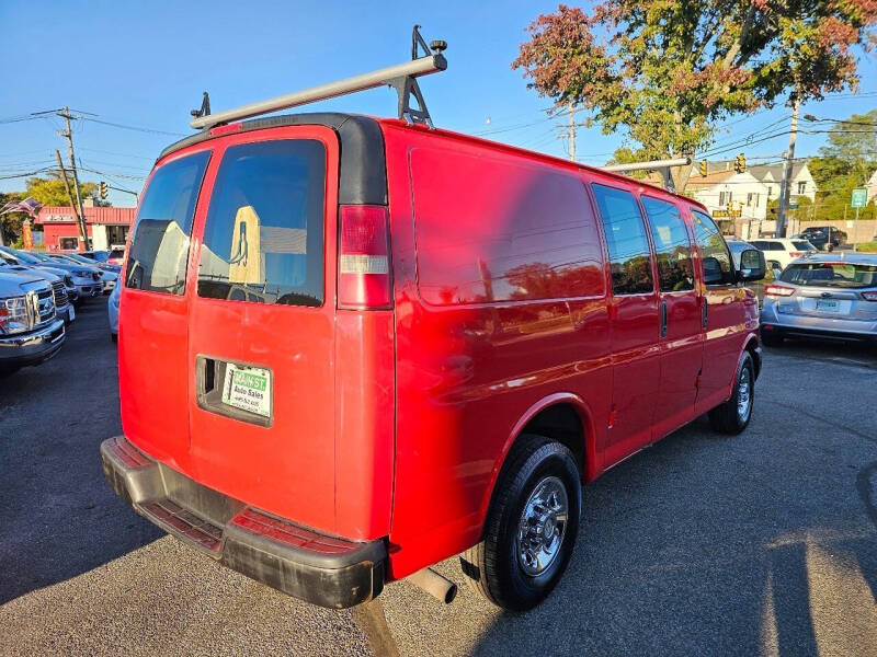 2011 Chevrolet Express 3500