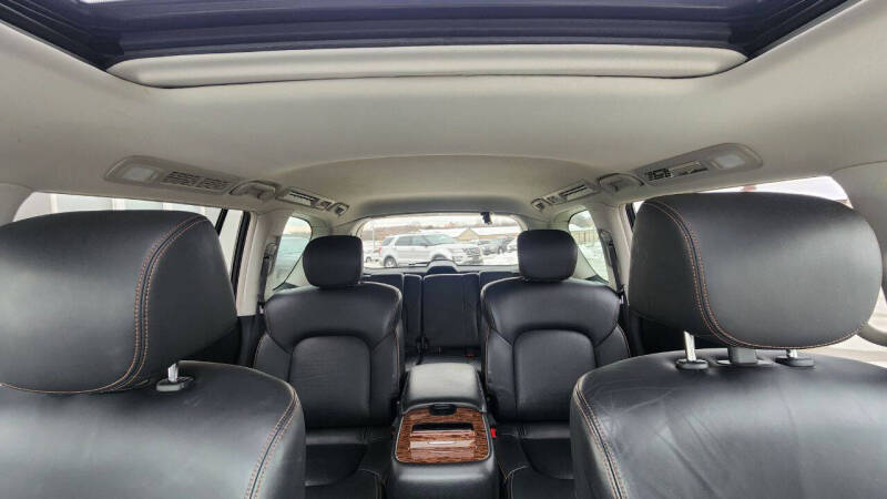 2017 Nissan Armada Platinum