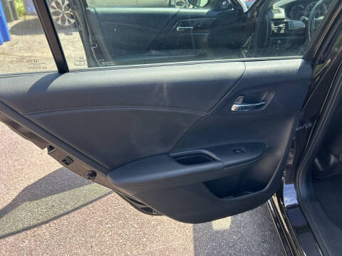 2016 Honda Accord EX-L w/Navi w/Honda Sensing