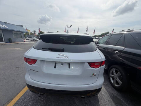 2017 Jaguar F-PACE S