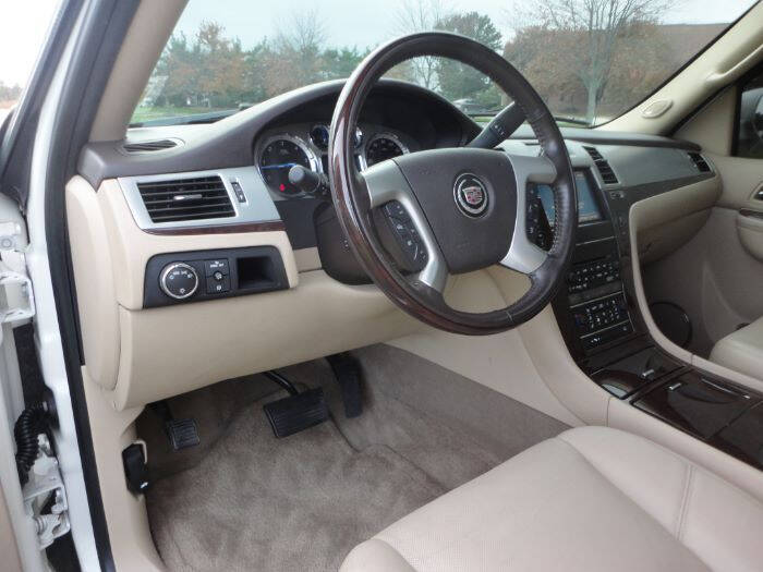 2012 Cadillac Escalade EXT Premium