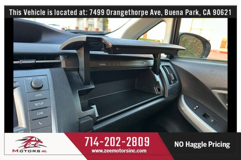 2015 Toyota Prius Plug-in Hybrid