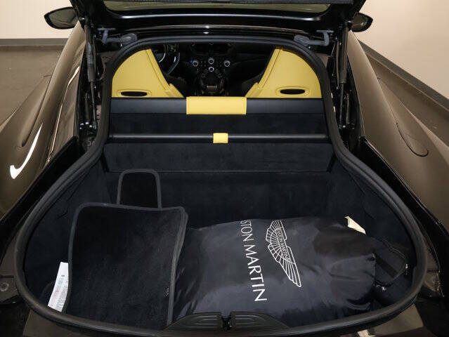 2019 Aston Martin Vantage
