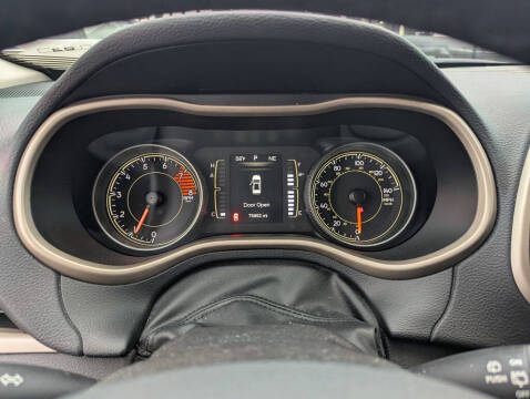 2016 Jeep Cherokee Latitude Altitude