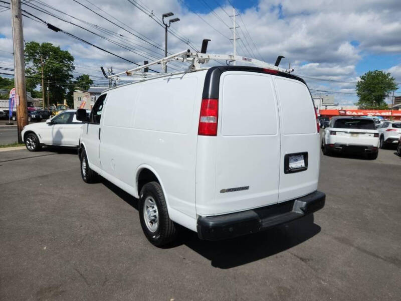 2019 Chevrolet Express 2500
