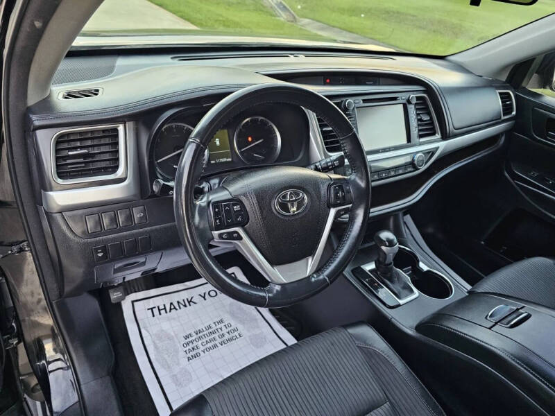 2016 Toyota Highlander