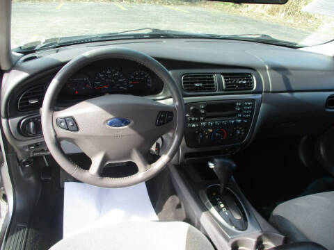 2002 Ford Taurus SES Deluxe