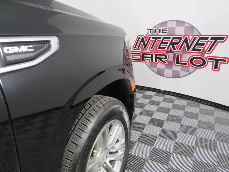 2022 GMC Yukon XL Denali