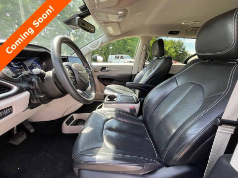2022 Chrysler Pacifica Touring L