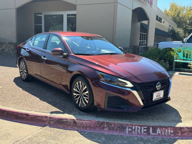 2023 Nissan Altima 2.5 SV