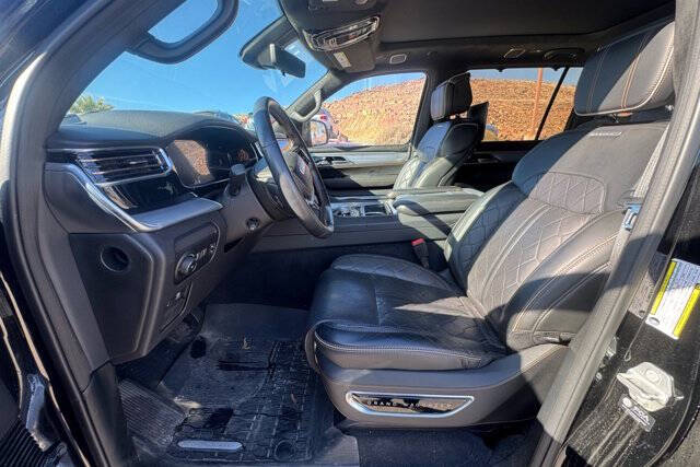 2022 Jeep Grand Wagoneer Series III