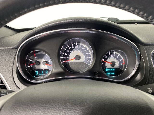 2013 Chrysler 200 Touring