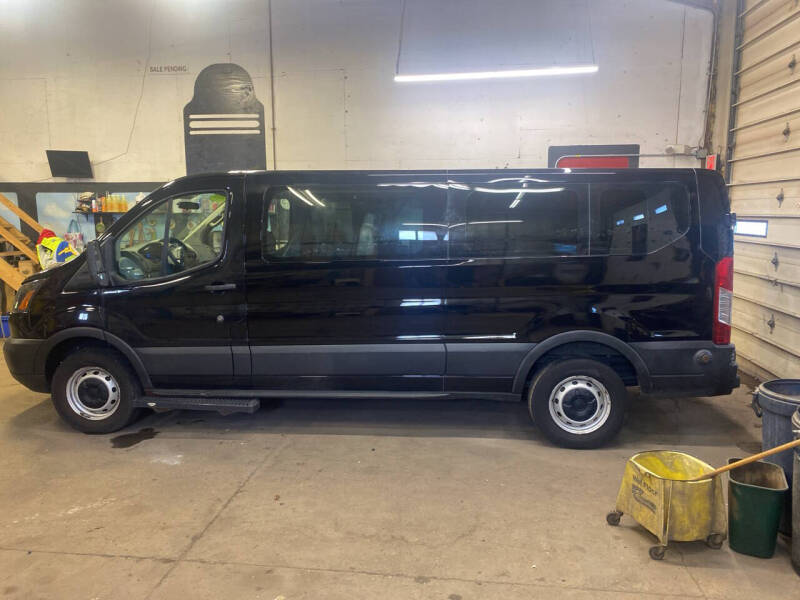 Used 2019 Ford Transit Passenger Van XL with VIN 1FDZX2ZM7KKA78976 for sale in Spencerport, NY