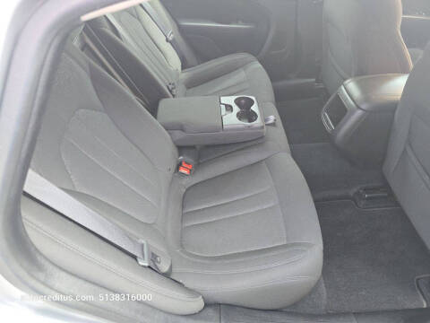 2017 Chrysler 200 LX