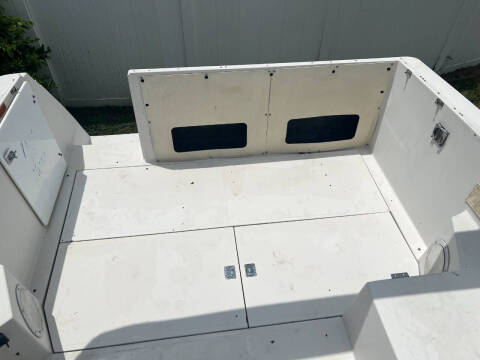 1990 Regal Commodore 265 Cabin Cruiser