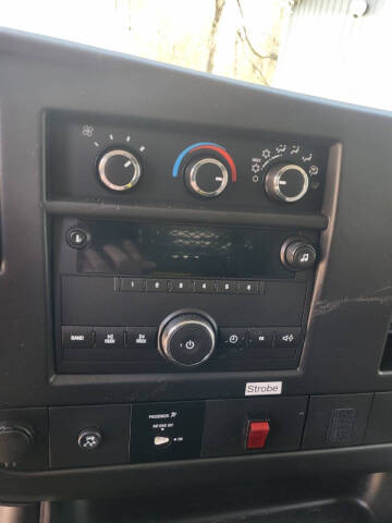 2011 Chevrolet Express 2500