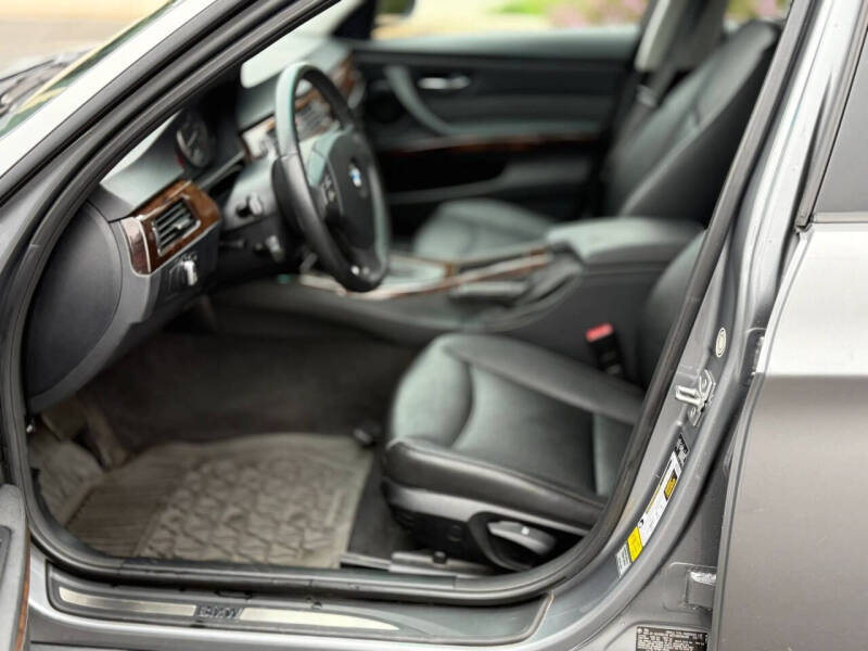 2011 BMW 3 Series 328i