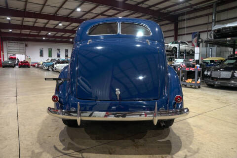 1937 Ford Deluxe