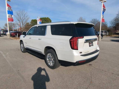 2023 GMC Yukon XL SLT