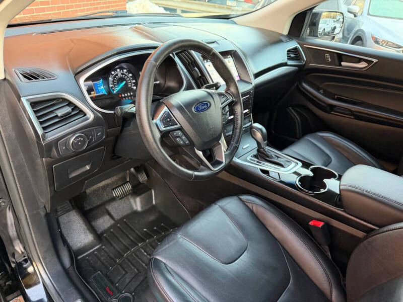 2016 Ford Edge Titanium