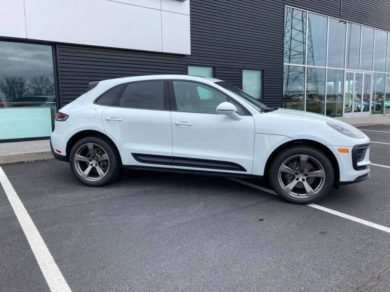 2024 Porsche Macan