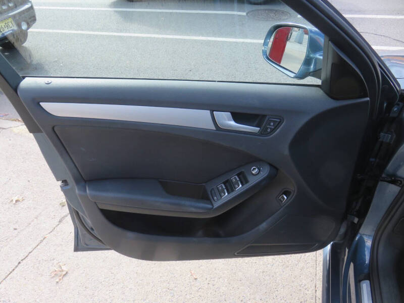 2015 Audi A4 2.0T quattro Premium