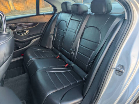 2016 Mercedes-Benz C-Class C 300